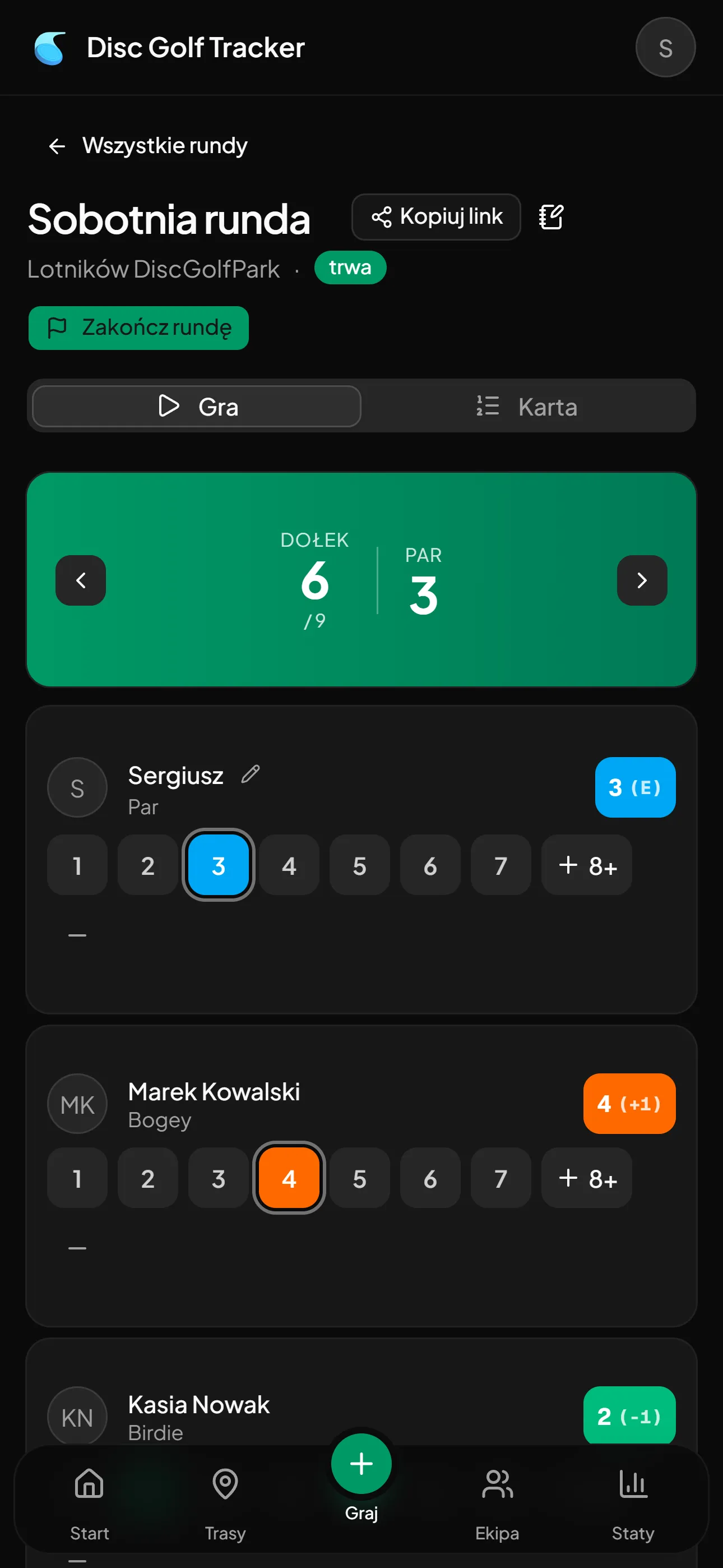 Mobilna karta wyników rundy w aplikacji Disc Golf Tracker